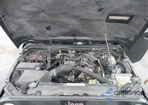 2008 Jeep Wrangler Sahara из США, поврежденный, VIN 1J4FA54178L521860